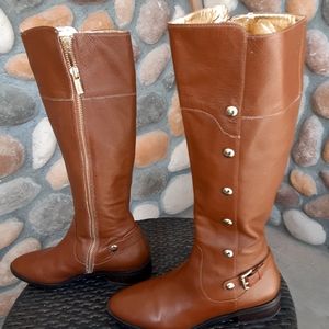 Women Boots